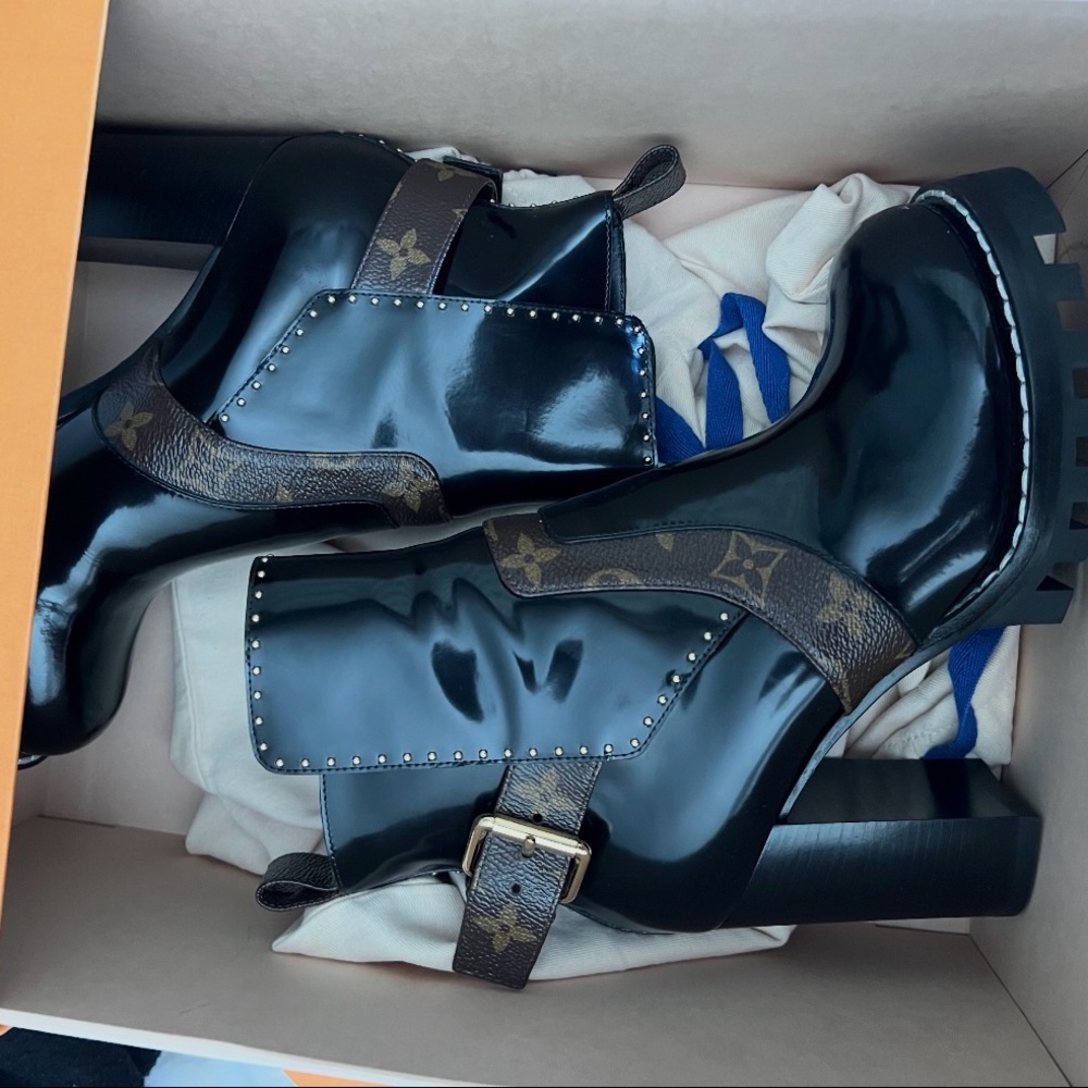 Black Patent Leather Women’s Ankle Boots with Monogram Strap